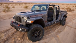 2022 Jeep Gladiator Photos: Interior, Exterior, and Videos