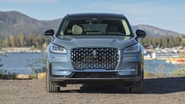 2023 Lincoln Corsair Photos: Interior, Exterior, and Videos