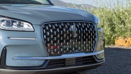 2023 Lincoln Corsair Photos: Interior, Exterior, and Videos