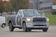 2020년형 램 2500 포착 - 모토야 2020년형 램 2500 포착