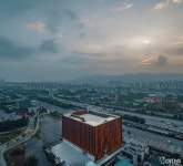 제네시스 전 차종과 컬러를 경험할 수 있는 특별한 공간, ‘제네시스 수지’ 개관 - 모토야 제네시스 전 차종과 컬러를 경험할 수 있는 특별한... 