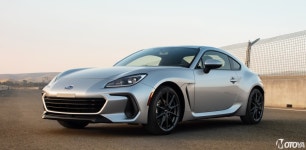 토요타 86의 형제차, 스바루 BRZ이 환골탈태했다?! - 모토야 토요타 86의 형제차, 스바루 BRZ이 환골탈태했다?!