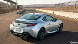 토요타 86의 형제차, 스바루 BRZ이 환골탈태했다?! - 모토야 토요타 86의 형제차, 스바루 BRZ이 환골탈태했다?!