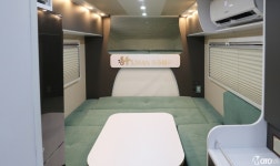 1톤 캠핑카에 앞보기 시트가? - 휴먼캠핑카 휴먼 550P - 모토야 1톤 캠핑카에 앞보기 시트가? - 휴먼캠핑카 휴먼 550P