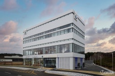 BMW 코오롱 모터스, 춘천 통합센터 신규 오픈 - 모토야 BMW 코오롱 모터스, 춘천 통합센터 신규 오픈