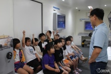 BMW 코리아 미래재단, 영남 지역 13개 초등학교 대상 ‘분교 초청 데이’ 성공적으로 종료 - 모토야 BMW 코리아 미래재단, 영남 지역 13개... 