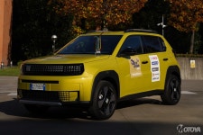 피아트 ‘그란데 판다(Grande Panda)’, ‘오토 유로파 2026’ 수상 - 모토야 피아트 ‘그란데 판다(Grande Panda)’, ‘오토 유로파... 