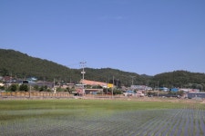 지산2리 지산 마을 - 김덕령 장군의 흔적이 덕영골로 남아있는 마을 - 무안군청 지산2리 지산 마을 - 김덕령 장군의 흔적이 덕영골로 남아있는 마을