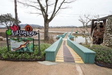 시간의 다리와 인공호수 - 무안회산백련지