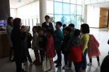 4월 12일 몽탄초등학교 - 오승우미술관 4월 12일 몽탄초등학교