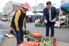 일로 5일시장 상인격려 및 장보기 (7월 1일) - 무안군청 일로 5일시장 상인격려 및 장보기 (7월 1일)