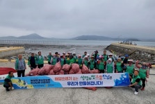 운남면 새마을협의회, 바다정화활동 구슬땀 - 무안군청 운남면 새마을협의회, 바다정화활동 구슬땀