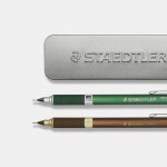 스테들러 925 35 리미티드 에디션 그린 브라운 0.5mm 샤프 - 문구랜드 스테들러 925 35 리미티드 에디션 그린 브라운 0.5mm 샤프