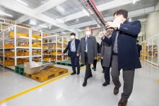 윤환 계양구청장, 서운일반산업단지 현장 방문…애로사항 청취:내외신문 ≪내외신문≫ 윤환 계양구청장, 서운일반산업단지 현장 방문…애로사항... 