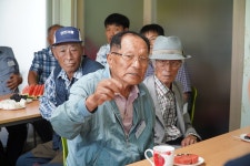 24.07.29.봉황 송길여자경로당 현장 방문 - 365일 열린시장실 24.07.29.봉황 송길여자경로당 현장 방문