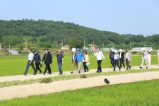 동강제골조은농장휴게실 | 25.07.08 동강 김식 농지대구획 정리 농장 방문 - 365일 열린시장실 25.07.08 동강 김식 농지대구획 정리 농장 방문