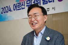 24.07.26.무더위 쉼터 현장 점검(왕곡 옥곡 방축경로당) - 365일 열린시장실 24.07.26.무더위 쉼터 현장 점검(왕곡 옥곡 방축경로당)