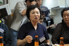 25.08.07 무더위쉼터 점검(삼성아파트 경로당) - 365일 열린시장실 25.08.07 무더위쉼터 점검(삼성아파트 경로당)