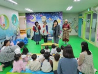 부라보봉사단 동화구연 봉사 활동 - 동부노인복지관 부라보봉사단 동화구연 봉사 활동