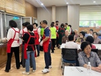 행사앨범-2025년 사랑나눔 정성나눔 행복한 밥상 무료급식 행사 내용 | 남동구청 행정복지센터>구월1동>우리동소식 행사앨범-2025년 사랑나눔... 
