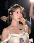 상암살며 이런 가수 처음 아이유, 콘서트장 인근 주민에 종량제봉투 선물 &quot;상암살며 이런 가수 처음&quot; 아이유, 콘서트장 인근 주민에... 