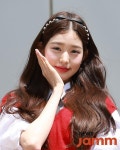 아이브 원영X유진 아는형님 출근길.jpg - 연예 포토 토크 - 네모판 아이브 원영X유진 아는형님 출근길.jpg