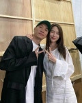 결혼한 해에 10년 만기 적금 들어서 10년 후에 선물한 개코.jpg... 네모판 결혼한 해에 10년 만기 적금 들어서 10년 후에 선물한 개코.jpg
