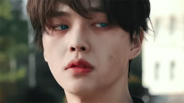 <스위트홈3>에서 감탄나오는 송강 얼굴.gif - 연예이슈 수다방 - 네모판 &lt;스위트홈3&gt;에서 감탄나오는 송강 얼굴.gif