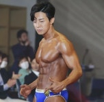휘트니스 대회 나간 개그맨 허경환.jpg - 연예이슈 수다방 - 네모판 휘트니스 대회 나간 개그맨 허경환.jpg