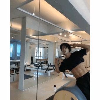 최근 벌크업한 장동윤 - 연예이슈 수다방 - 네모판 최근 벌크업한 장동윤