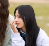 1박2일 카메라 감독이 신나서 찍은 뉴진스 민지 - 연예이슈 수다방 - 네모판 1박2일 카메라 감독이 신나서 찍은 뉴진스 민지