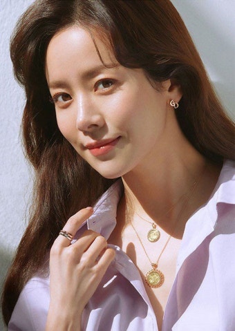 한지민 2021 골든듀 S/S 화보 움짤.gif - 연예이슈 수다방 - 네모판 한지민 2021 골든듀 S/S 화보 움짤.gif
