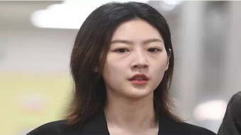 복귀 선언 하루만에 짤렸다 배우 김새론 복귀작 동치미 하차 결정