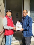 부항면, 사랑의 밑반찬 나눔 행사로 취약계층에 따뜻한 마음 전달 | 뉴스로