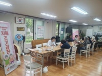 고양시 마두2동 ‘제2차 찾아가는 복지상담소· 위기가구 발굴 캠페인’ 운영 강촌마을 5단지 경로당 방문⋯치매 진단, 보건소 사업 홍보 | 뉴스로