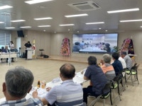 김천시 아포읍, 국사1리 어르신들이 참여한 ‘라디오스타 어르신 특집’ 성과 발표 | 뉴스로