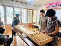 운수면 대평1리 마을회관, 어르신들의 건강한 여가활동으로 ‘슐런(Sjoelen) 게임’ 인기 | 뉴스로