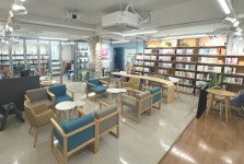 어수정 작은도서관, 9월 북큐레이션 ‘책 속 갤러리’ 운영 | 뉴스로