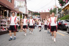 사하구, 감천문화마을서 전국체전 성화 환영식 열려 | 뉴스로