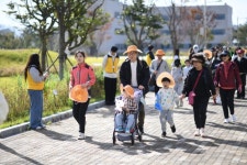 사하구 ‘제10회 가족사랑 걷기대회’ 성황리 개최 | 뉴스로