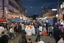 황금포차 시즌2, 부곡맛고을축제에 시민 발길 북적 | 뉴스로