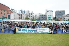 세대와 기관이 어우러진 축제의 장, 성북구 안암어울림한마당 성황리 개최 | 뉴스로
