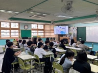 안양시 평촌동, 벌말초등학교 학생들과 함께 합동 플로깅 펼쳐 | 뉴스로