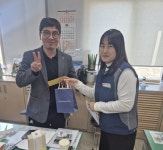 보은군공무원노조, 고등학교 3학년 자녀를 둔 조합원 격려 | 뉴스로