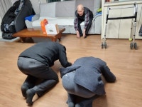 증포동, 100세 이상 어르신 가정 방문으로 경로효친의 의미 되새겨 | 뉴스로