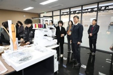 안산시, 와동교육도서관 개관… 창의력 키워줄 복합 공간 | 뉴스로