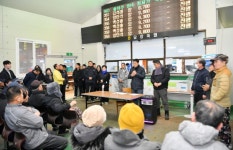담양군, 설 앞두고 가축시장 현장 방문 | 뉴스로