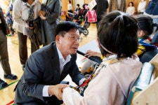 장벽은 허물고 일상은 넓힌다…무장애 도시 마포 | 뉴스로