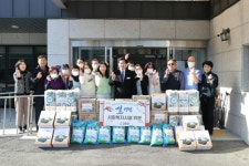 고흥군, 설 명절 맞아 노인복지시설·경로식당 방문 현장 소통 행보 ‘훈훈’ | 뉴스로