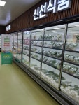 거제시 로컬푸드 직매장 아주점서 ‘농부의 땀방울, 덤(1+1)으로 나눕니다’ 행사 추진 | 뉴스로